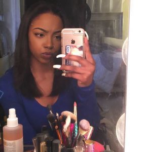 Meet your Posher, Sasha